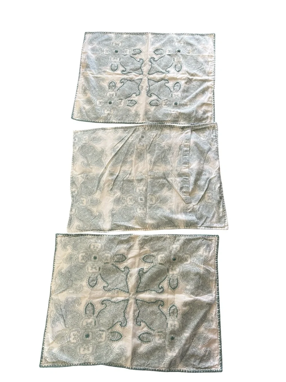 Pottery Barn Aiden Medallion Lot 3 Standard Embroidered Paisley Pillow Shams